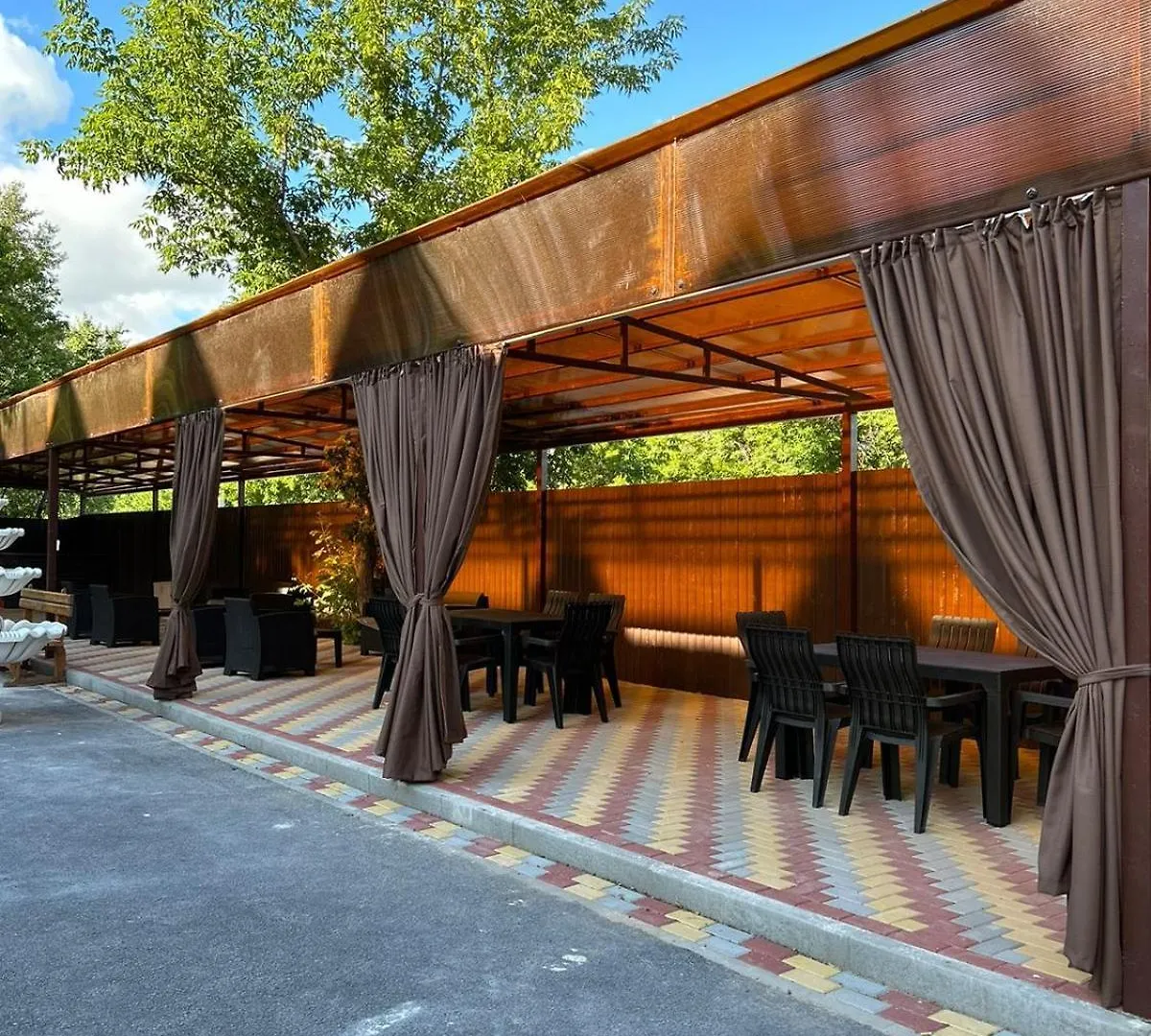Belon Garden Hotel Asztana