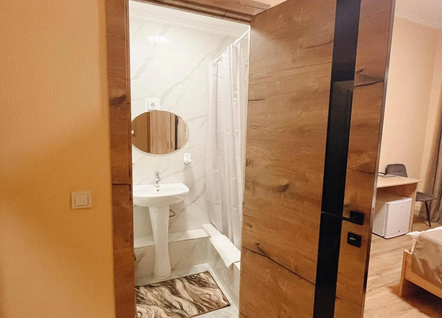 Belon Garden Hotel Asztana