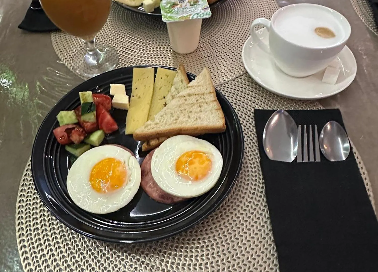 Belon Garden Hotel Asztana