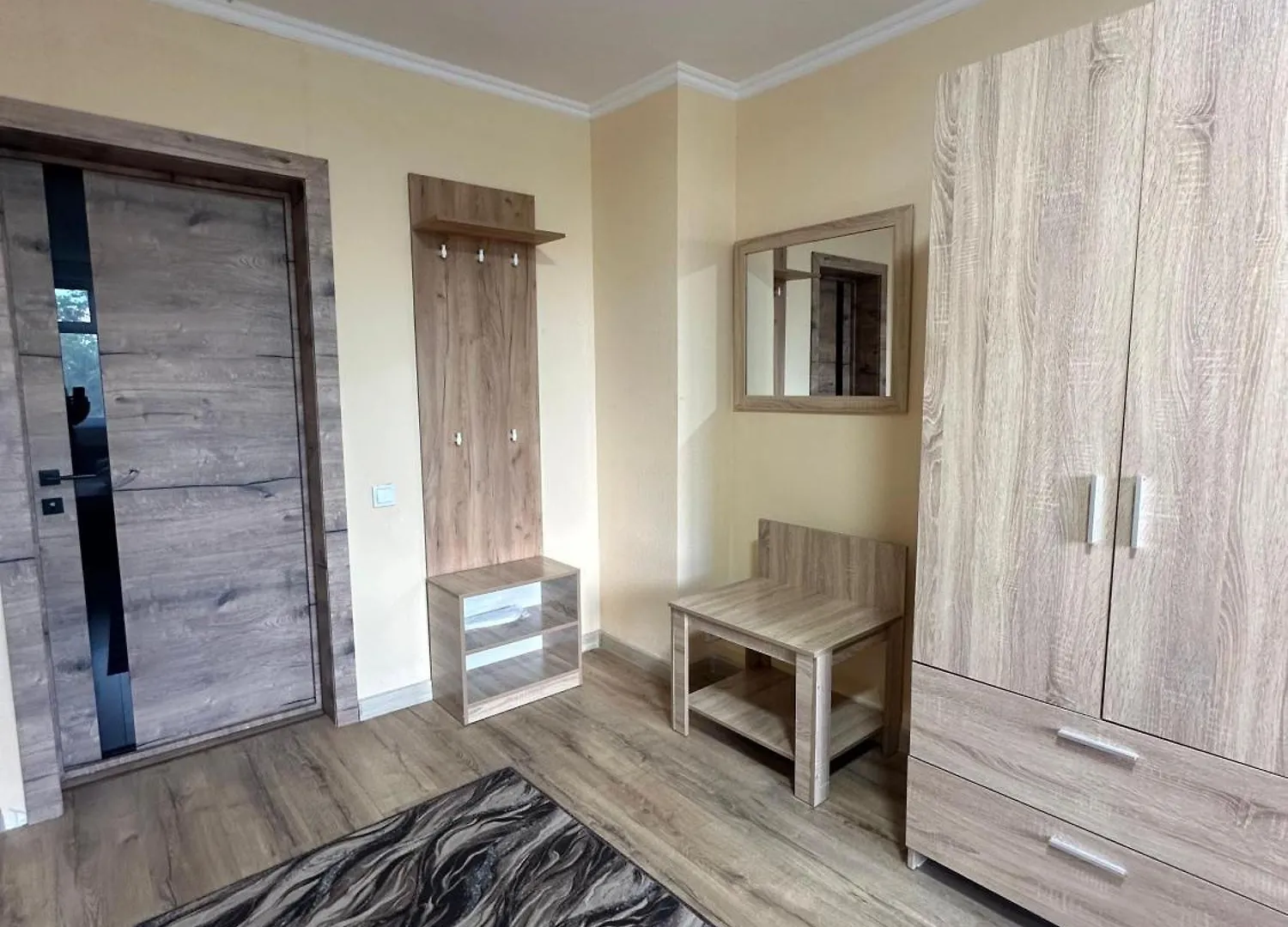 Belon Garden Hotel Asztana 3*,