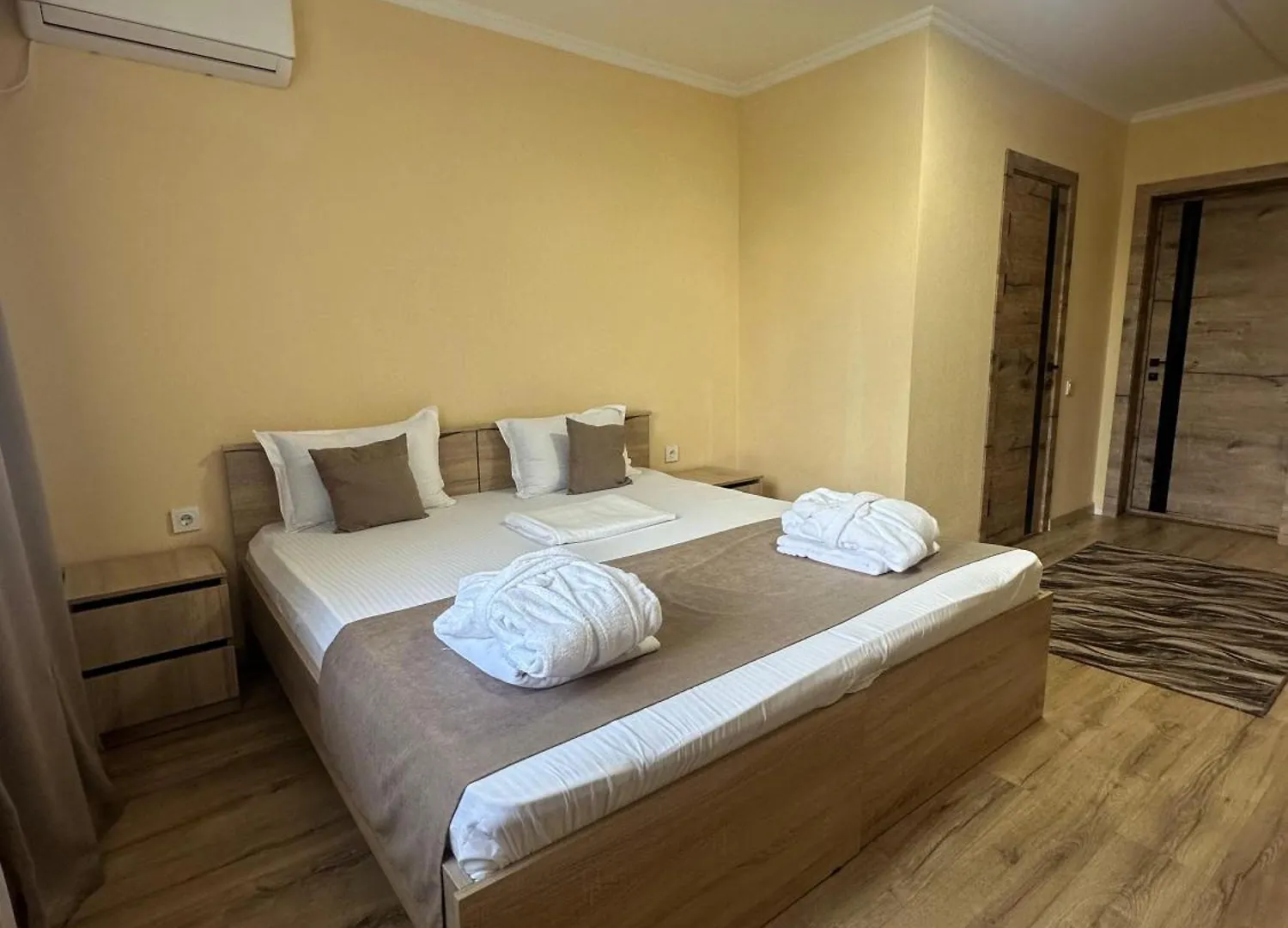 Belon Garden Hotel Asztana